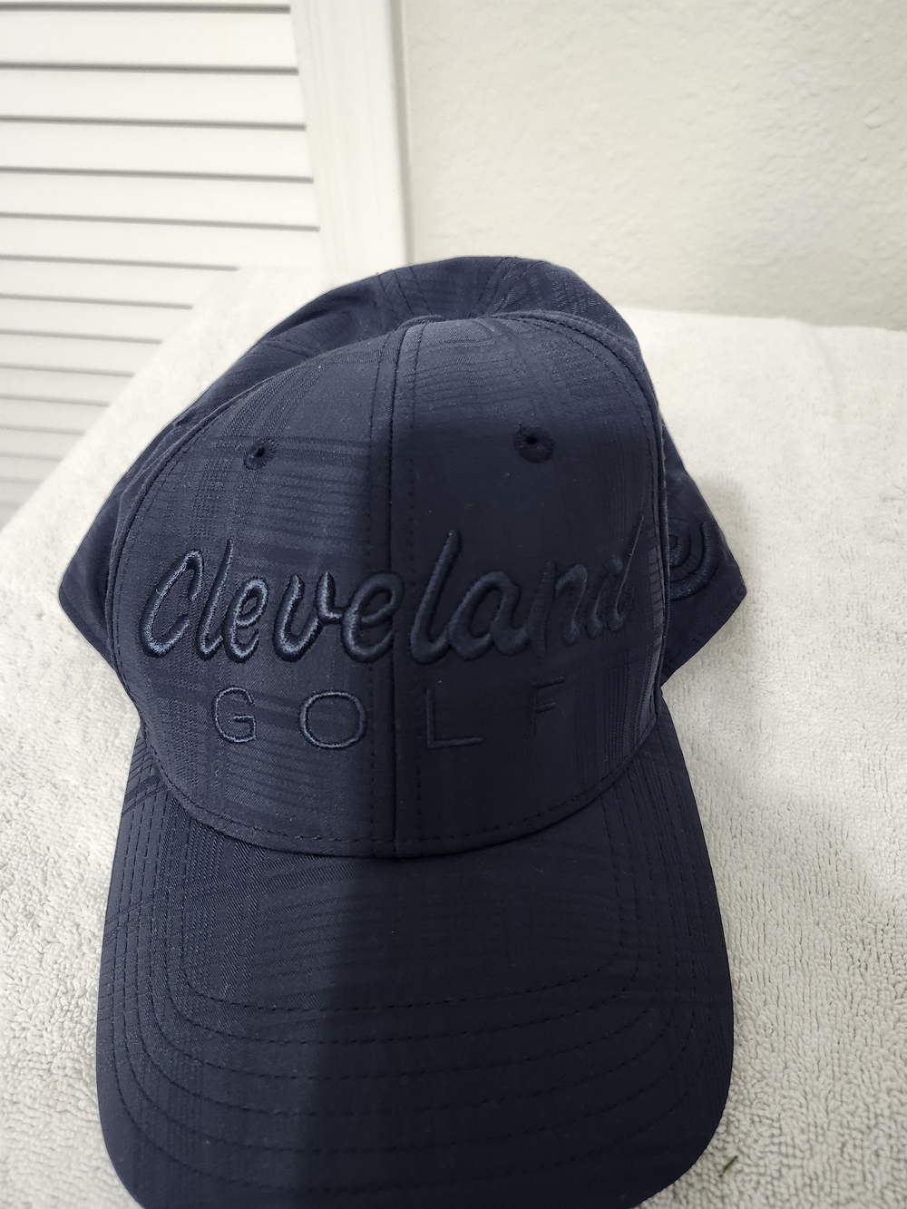 Cleveland Golf Men's Navy Embroidered Performance Cap